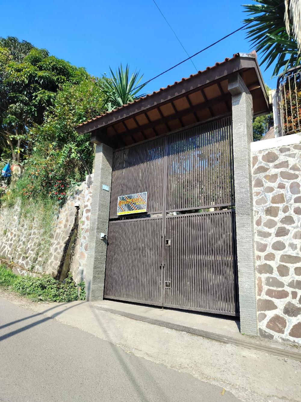 qions villa