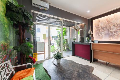 urbanview hotel ellegan residence alam sutera serpong