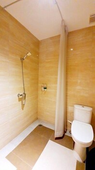 mp hotel kelapa gading