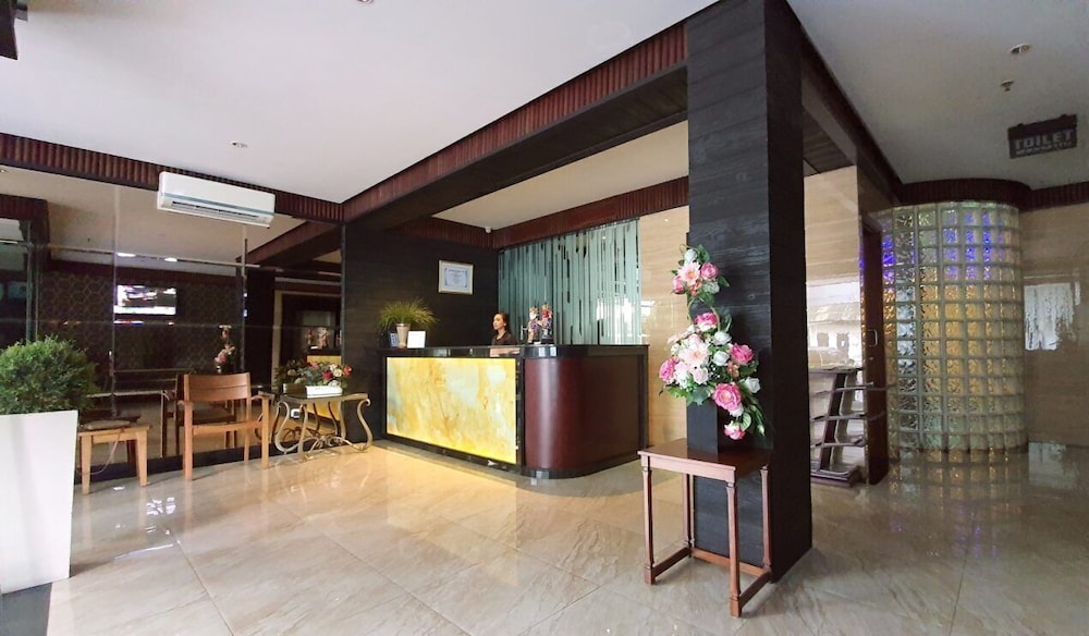 mp hotel kelapa gading