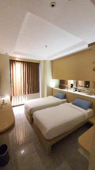 mp hotel kelapa gading