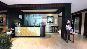 mp hotel kelapa gading