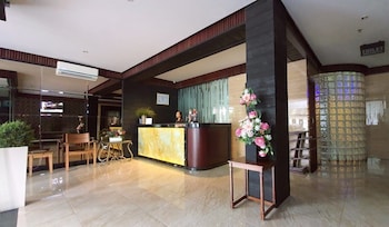 mp hotel kelapa gading