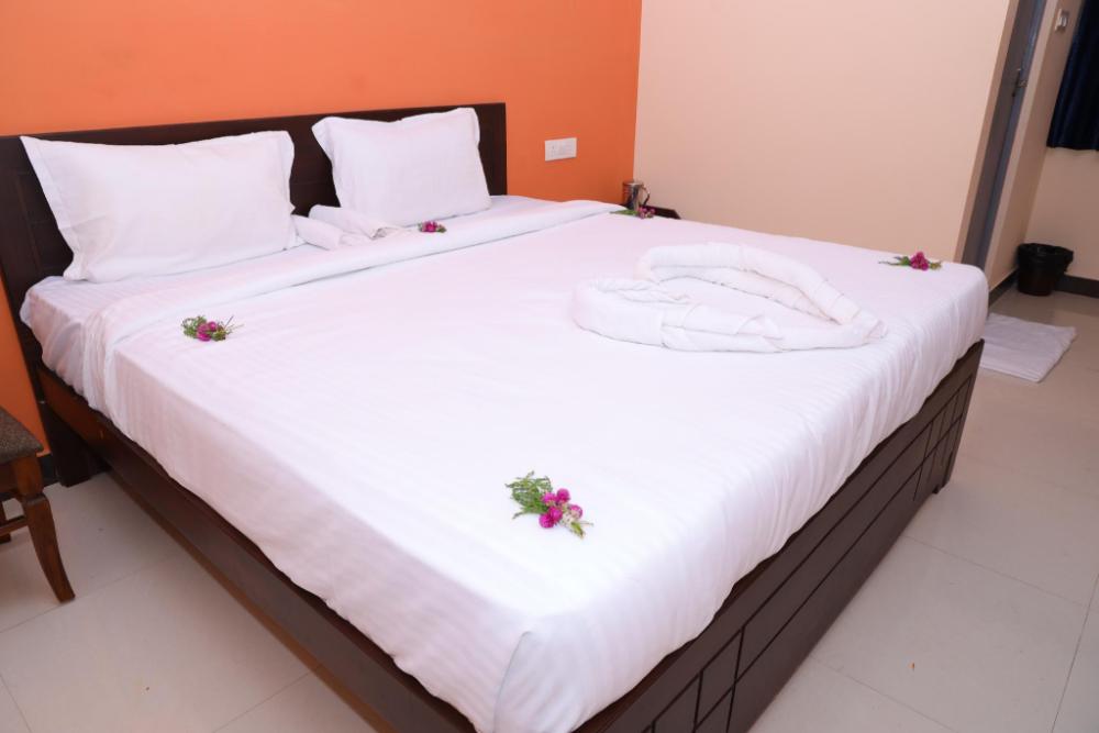 hotel suryaa grand