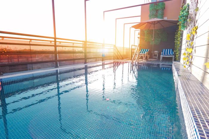 concorde creek view hotel bur dubai