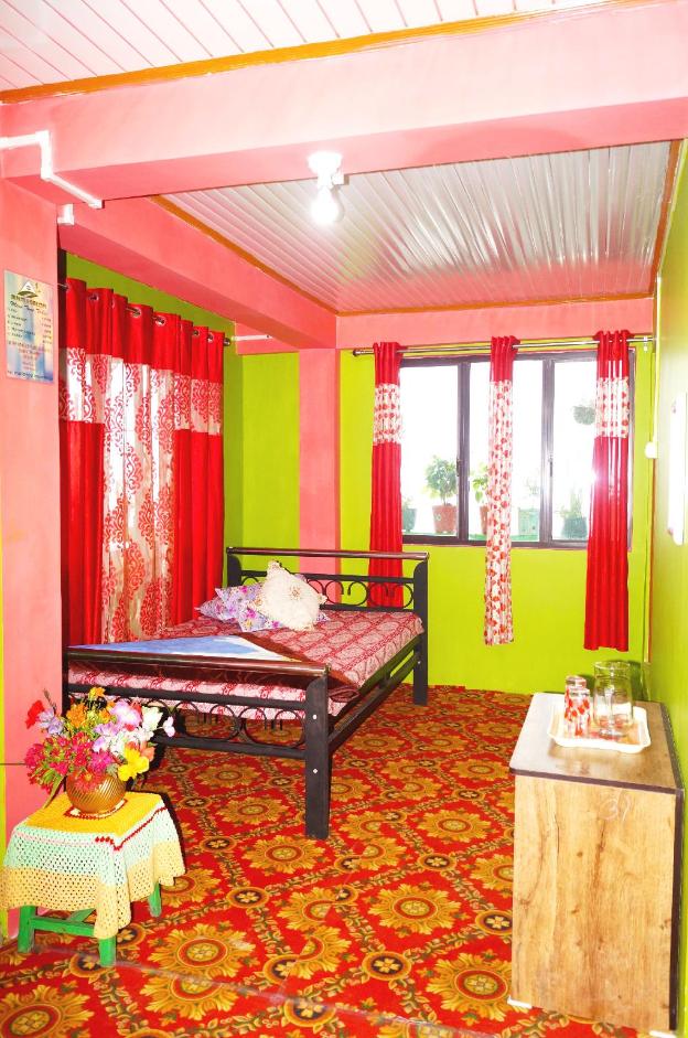 shristi homestay