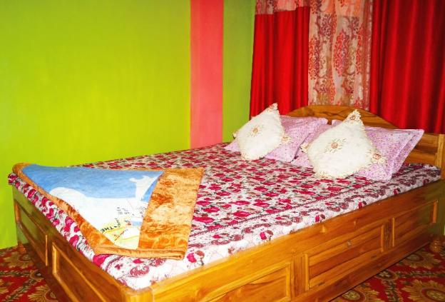 shristi homestay