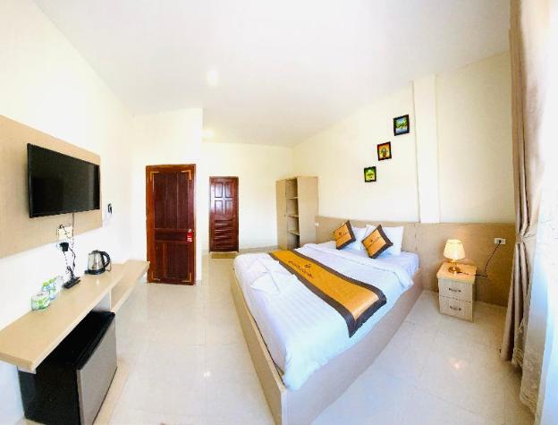 downtown vang vieng hotel