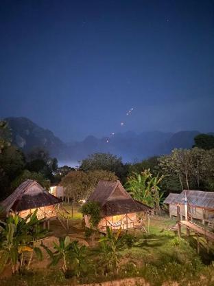 downtown vang vieng hotel