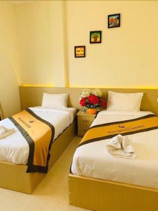 downtown vang vieng hotel