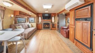 taean bibi artglamping