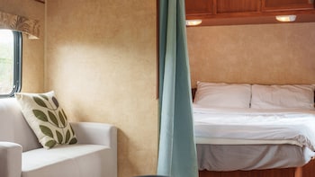 taean bibi artglamping