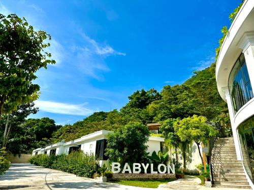 babylon mini resort