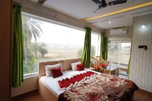 staymaker resort atmosphere