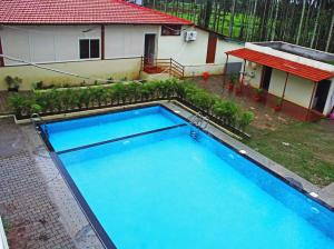 Staymaker Four Seasons Resort,Suntikoppa>>Piriyapatna,0 star