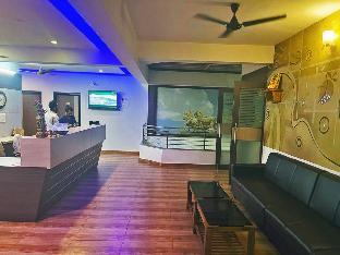 staymaker hotel radha