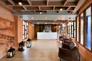 amphawa riverfront hotel