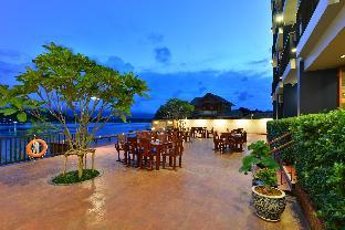 amphawa riverfront hotel