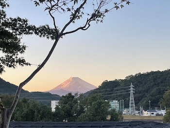 izu nagaoka onsen fugaku hanabusa