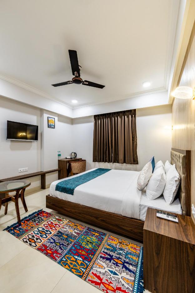 tripli hotels shiv mahima