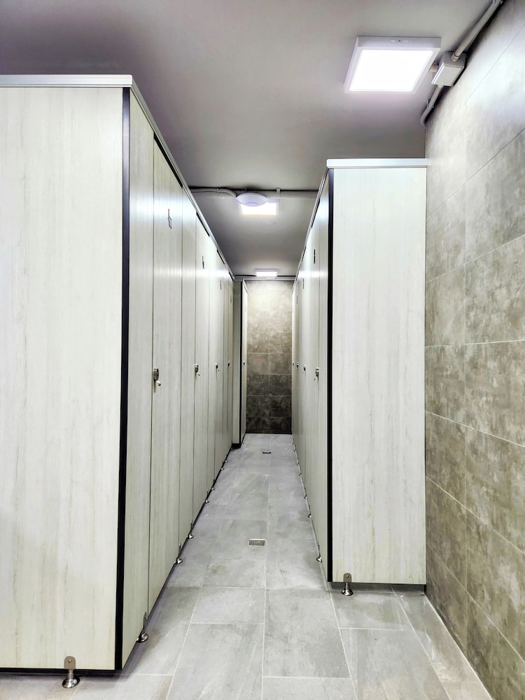 just live hostel