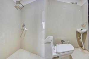 super hotel o park inn near parashuram chowk