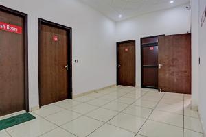 super hotel o park inn near parashuram chowk