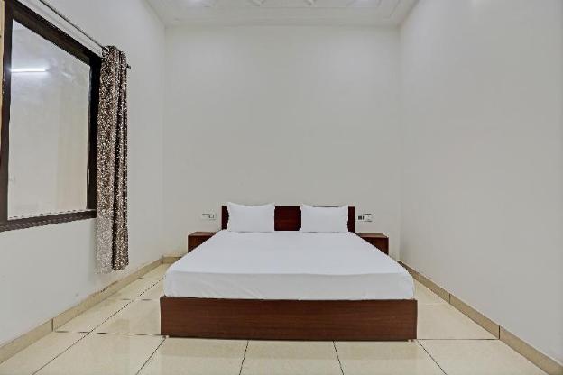 super hotel o park inn near parashuram chowk