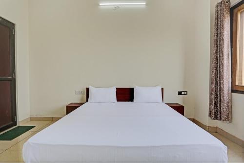 super hotel o park inn near parashuram chowk