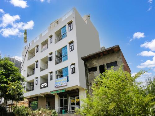 hotel o red rose