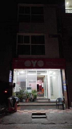 super hotel o zirakpur city court complex formerly the platinum