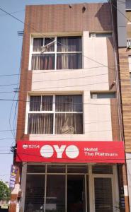 super hotel o zirakpur city court complex formerly the platinum