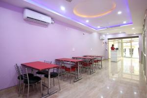 super hotel o zirakpur city court complex formerly the platinum