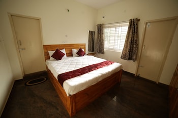 naksha tree hotels yelagiri