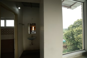 naksha tree hotels yelagiri