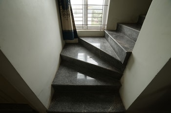 naksha tree hotels yelagiri