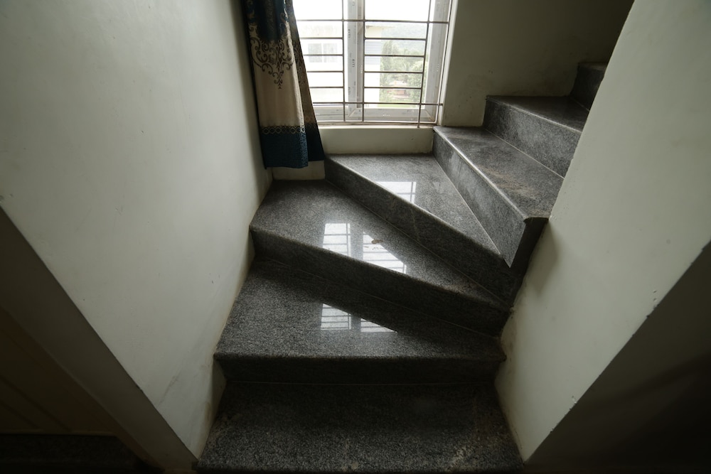 naksha tree hotels yelagiri