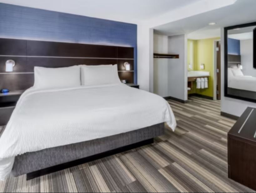 holiday inn express and suites deadwood gold dust casino