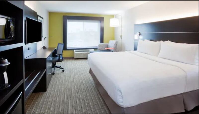 holiday inn express and suites deadwood gold dust casino