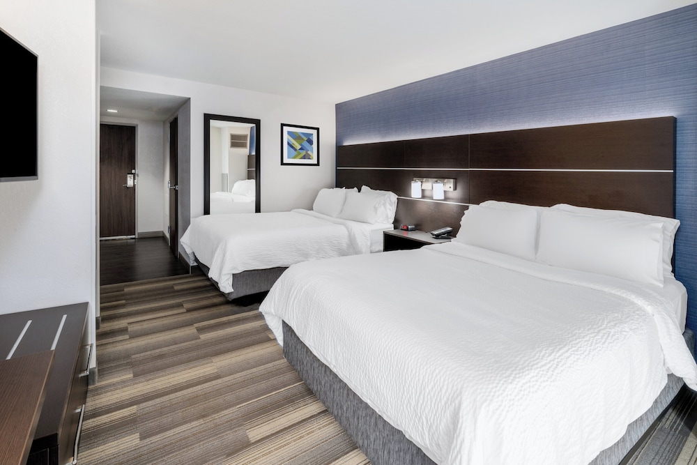 holiday inn express and suites deadwood gold dust casino