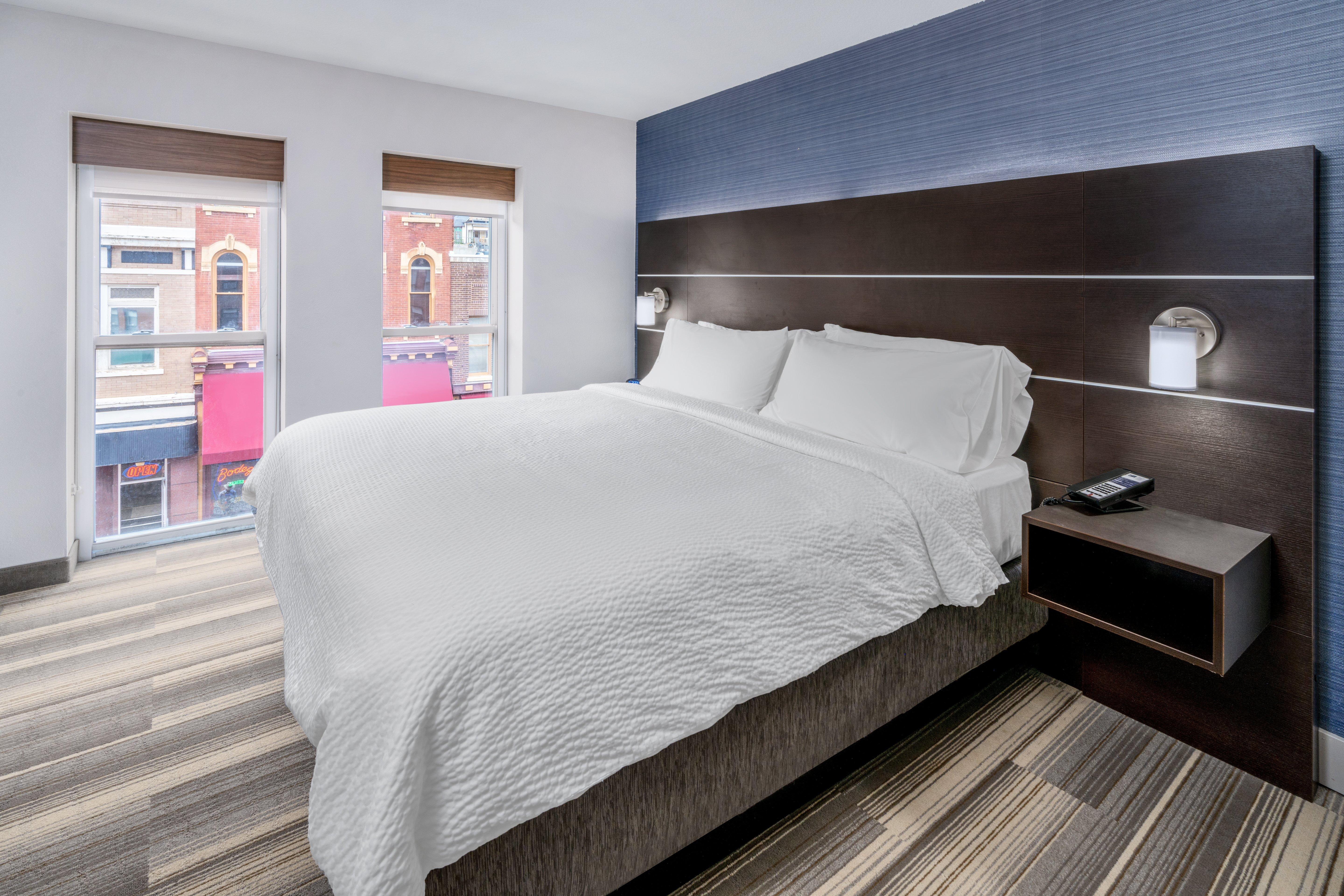 holiday inn express and suites deadwood gold dust casino