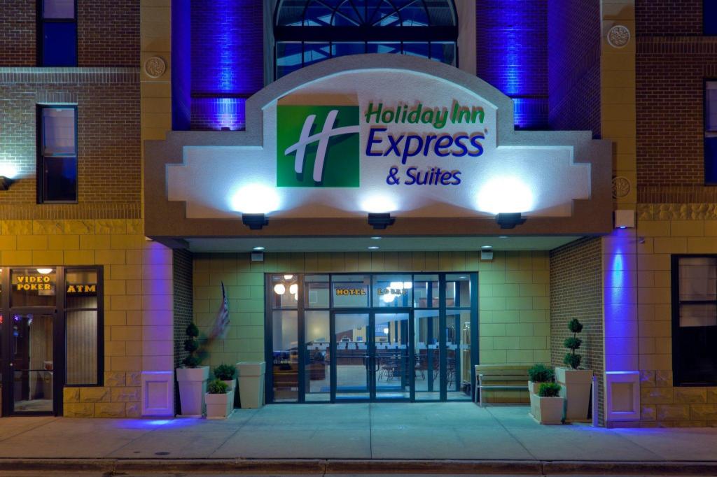 holiday inn express and suites deadwood gold dust casino