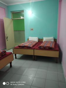 Prithvi Yatra Hotels Near Kedarnath,India>>Kedarnath,2 star