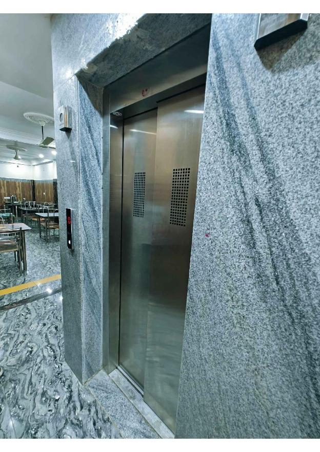 hotel subudhi palace