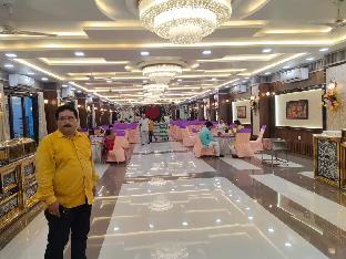 hotel the shree jee place