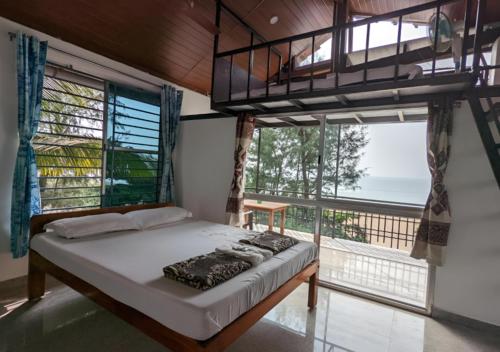 surya cafe and stay sea view