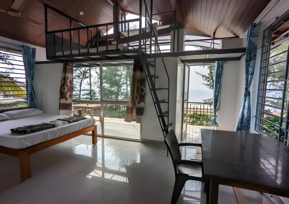 surya cafe and stay sea view