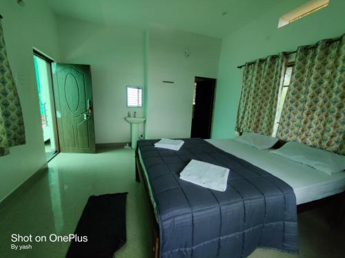 surya cafe and stay sea view