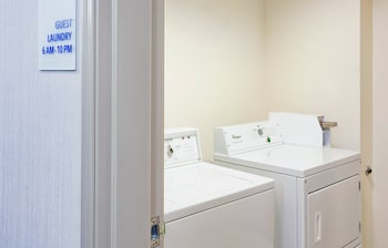 holiday inn express hotel and suites dickinson by ihg