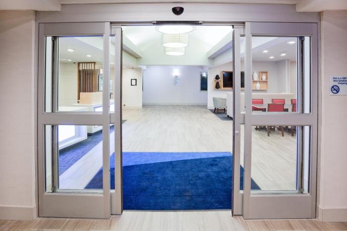 holiday inn express hotel and suites dickinson by ihg